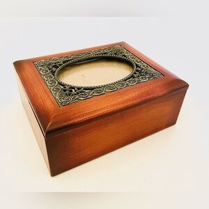 Wooden Keepsake Box w Picture Frame Hinged Lid Trinkets Jewelry Cherry Finish